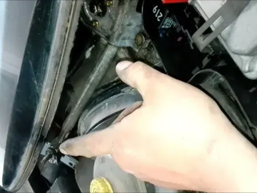 Wycieraczki Audi A4 B6 nie działają? Regeneracja lub wymiana DIY