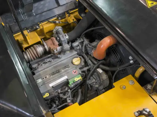 Koparka: Sprawdź poziom oleju hydraulicznego uniknij awarii!
